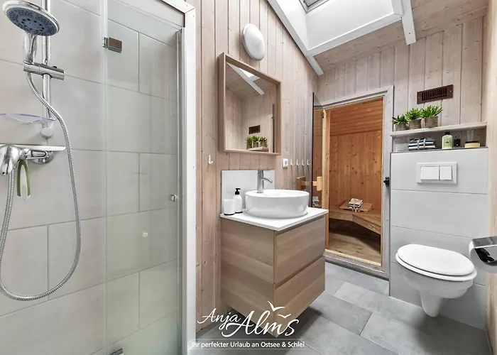 Holiday home Strandblick 17 *